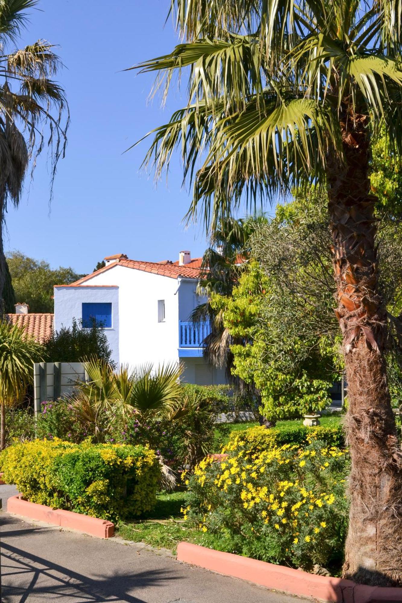 Malibu Village كانيه المظهر الخارجي الصورة